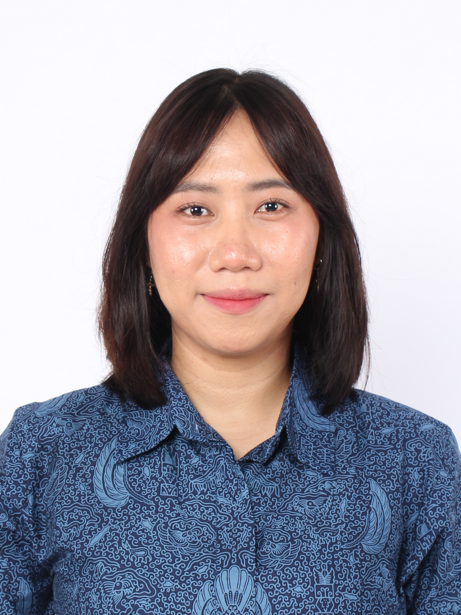 Api Adyantari, S.A., M.B.A.