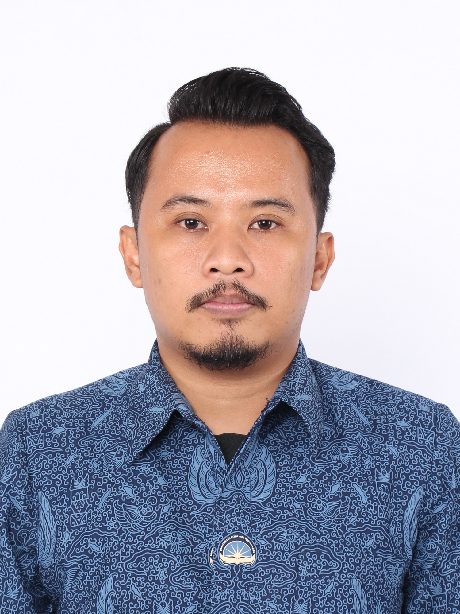 Mario Rosario Wisnu Aji, SE.,M.Ec.Dev